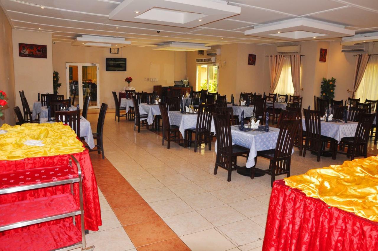 Quality Hotel Yuba Exterior foto